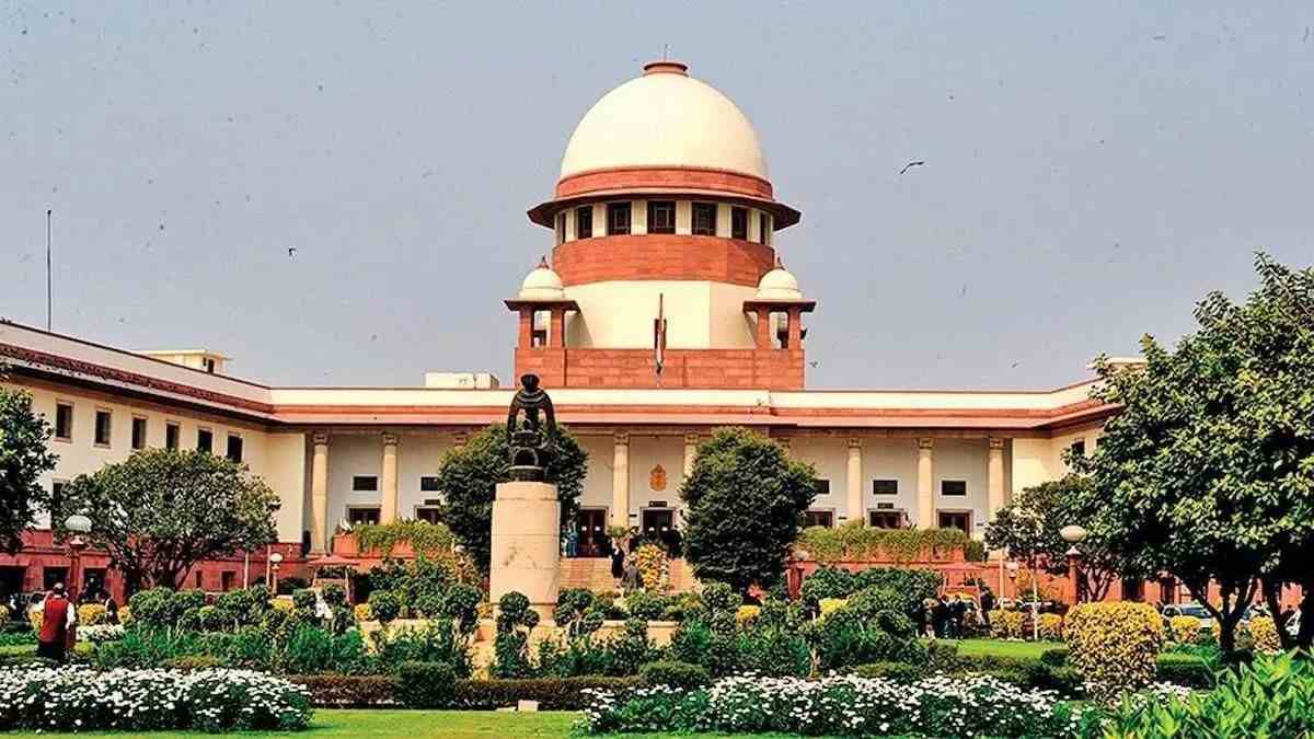 Supreme court: आलोचना वाले लेखों के लिए पत्रकारों पर दर्ज नहीं होने चाहिए आपराधिक केस, सुप्रीम कोर्ट की अहम टिप्पणी